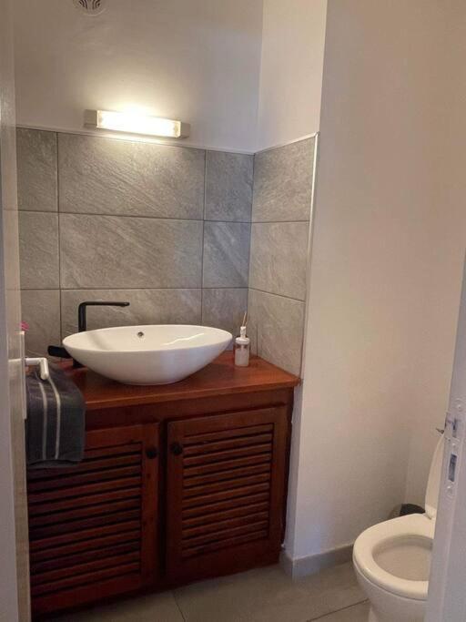 La Villa Jujubes Avec Piscine Chauffee - 5 Chambres Spacieuses Le Bois de Nefles  외부 사진